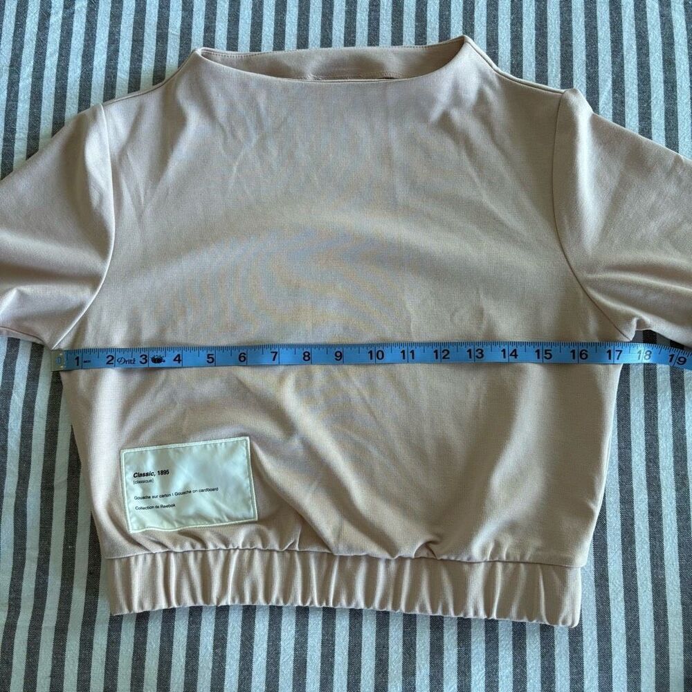 Reebok Classic ES Crop Tee Women’s Size Small - Picture 8 of 11